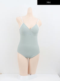 basic-v-neck-swimsuit-iu302