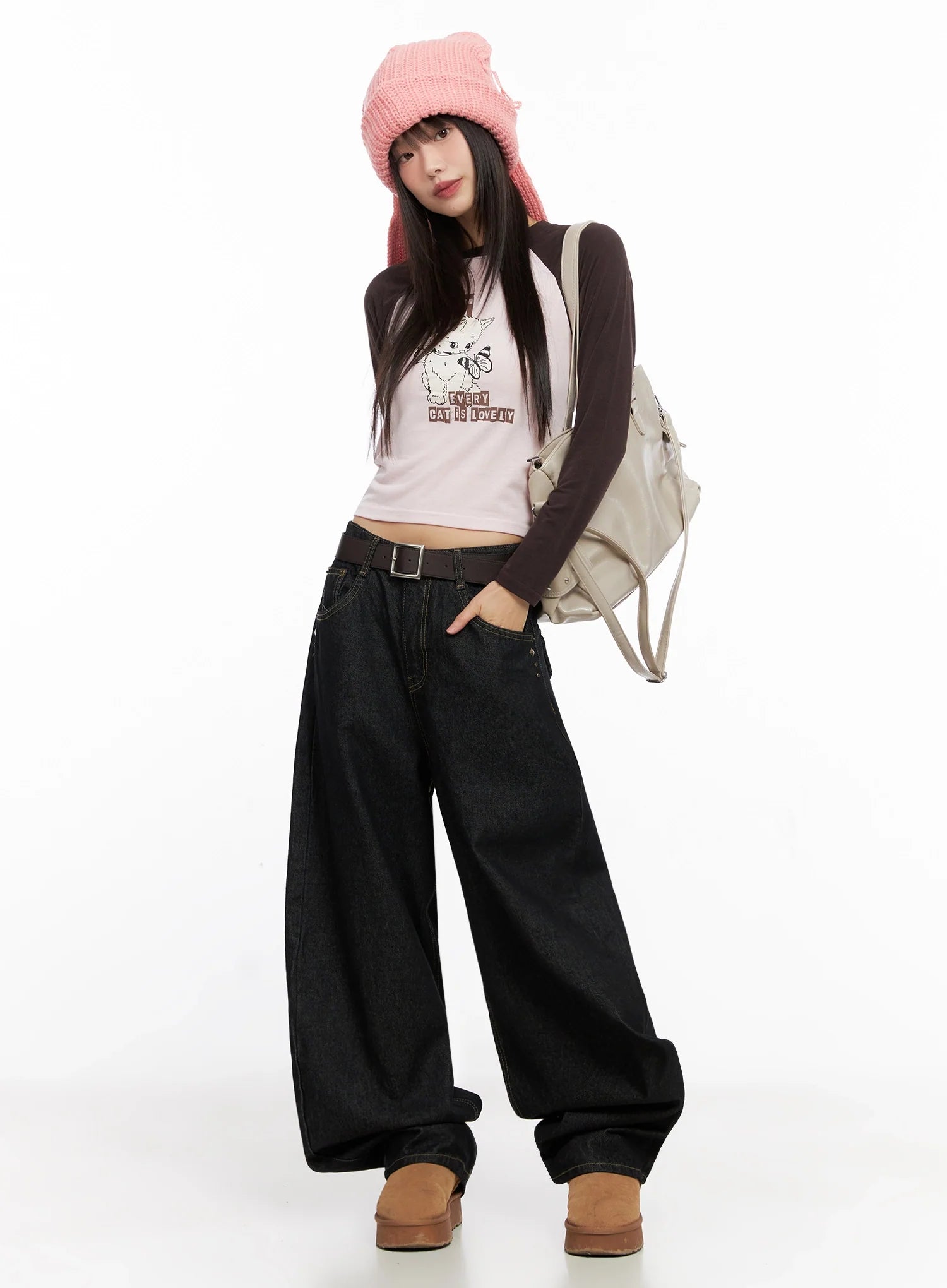 cat-graphic-raglan-top-in503