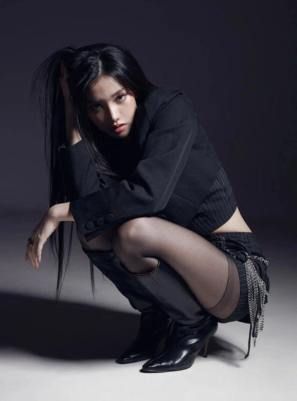 Modern Pinstripe Cropped Blazer IS525