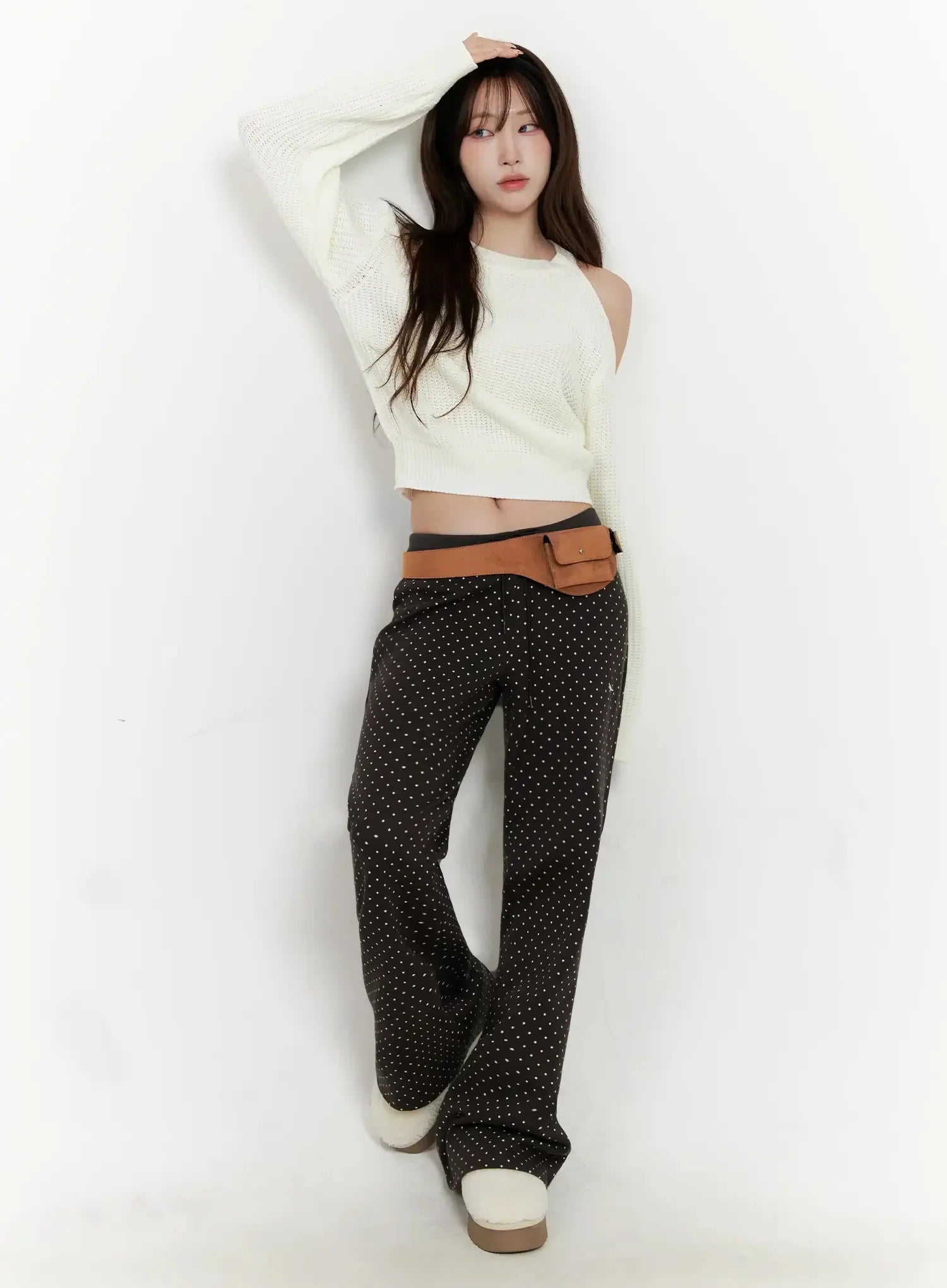 chic-open-shoulder-knit-top-in514