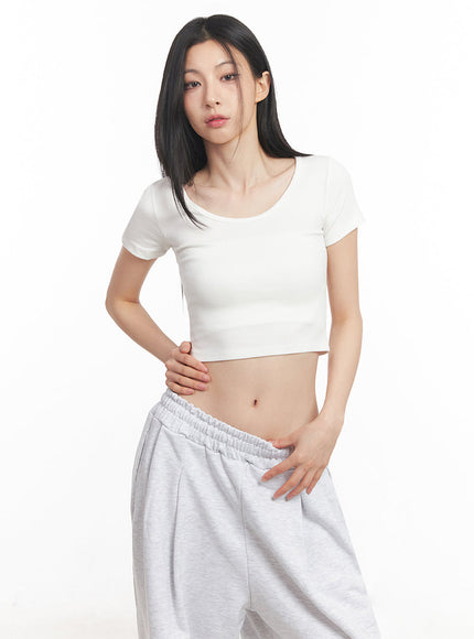 basic-lounge-crop-tee-iy516