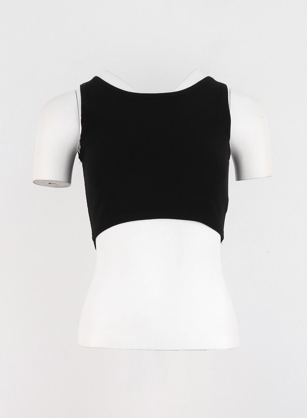 basic-sleeveless-crop-top-io326