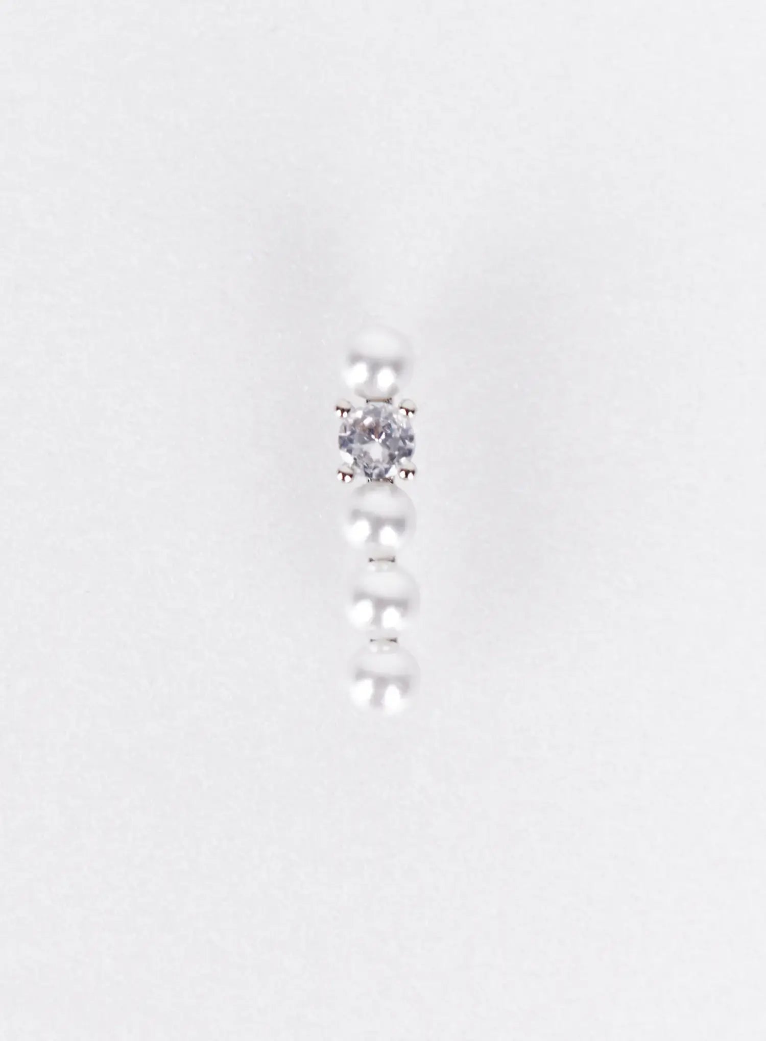 pearl-drop-earrings-iy520