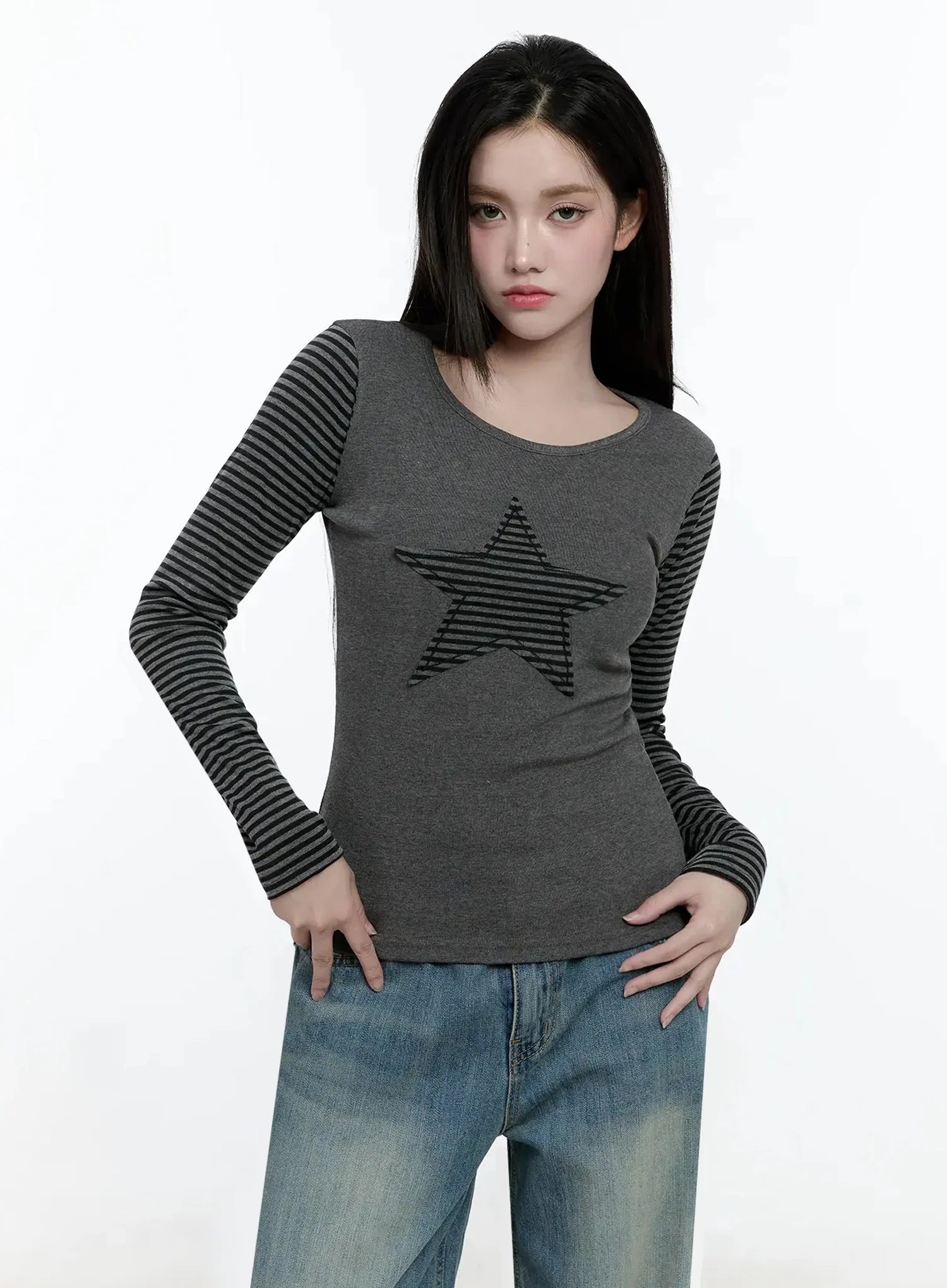 Striped Embroidery Long Sleeve Tee IO520