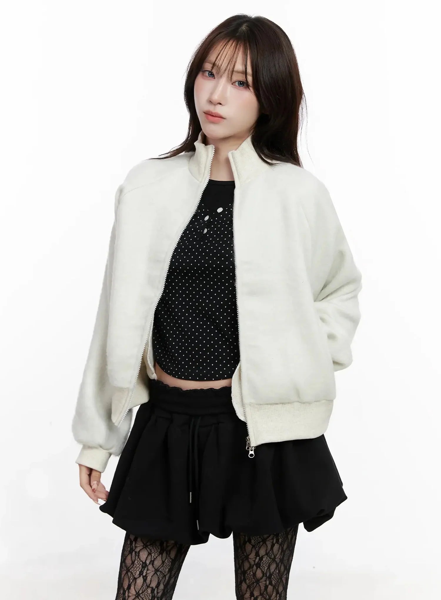 faux-fur-zip-jacket-in525 / Light beige