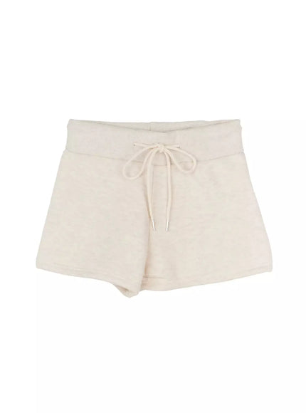 cozy-fleece-track-shorts-ij521 / Light beige