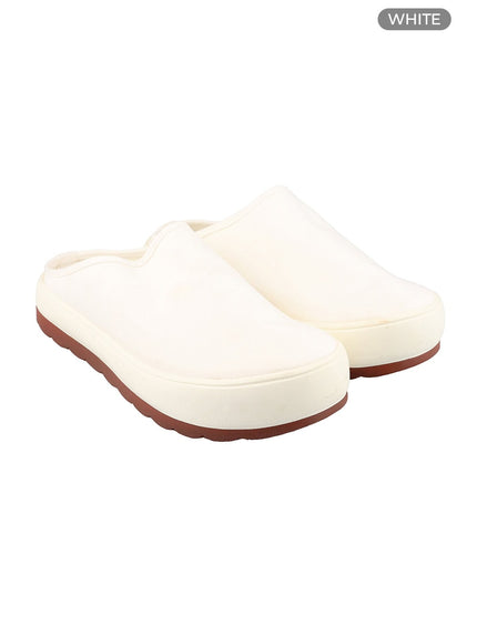 mens-canvas-shoes-iu405 / White