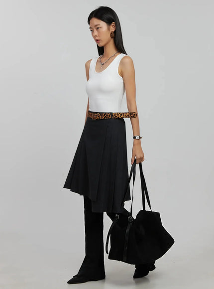 classic-u-neck-tank-top-im520 / White