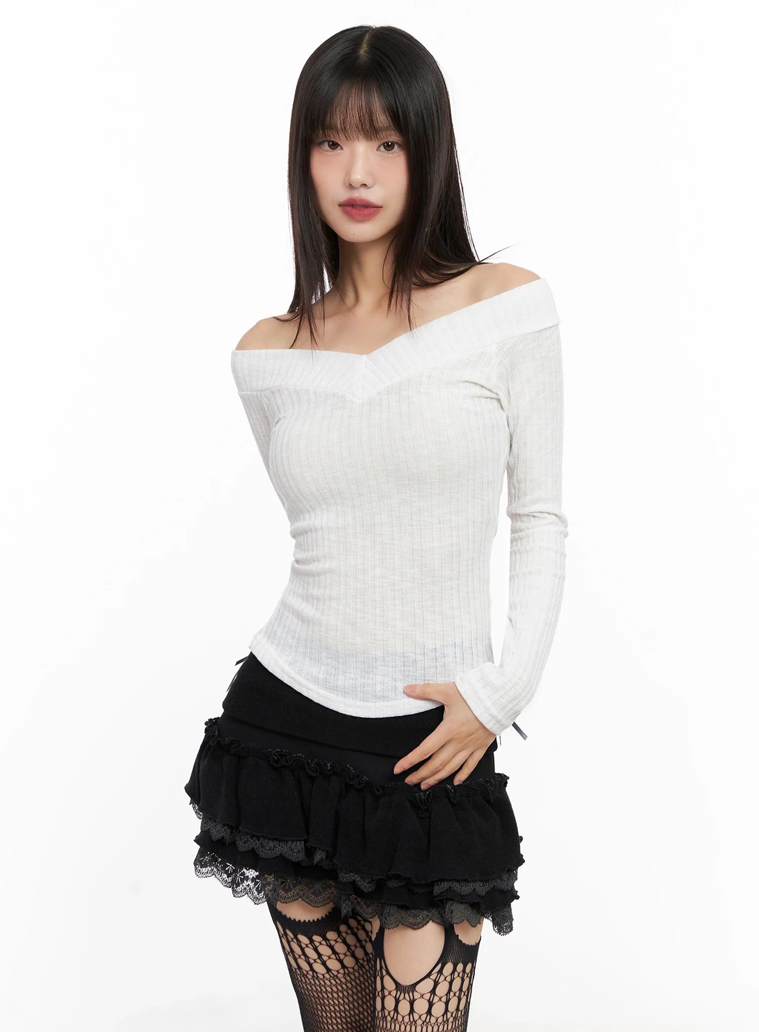 Off-Shoulder V-Neck Top IN503