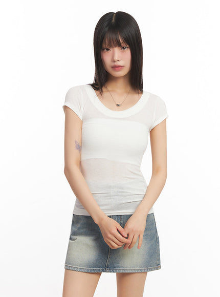 slim-fit-slightly-sheer-top-ia528 / White