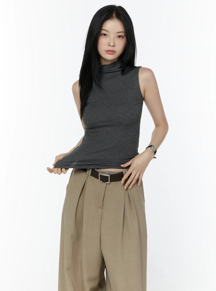 ribbed-mock-neck-sleeveless-top-iu503