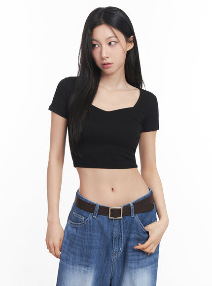 heart-neck-crop-top-iy516 / Black