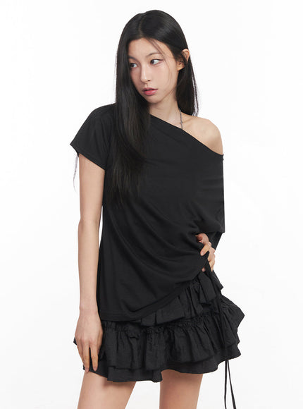 shirred-one-shoulder-top-iy516 / Black