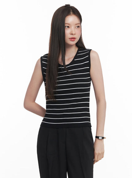 stripe-slim-sleeveless-top-iy509 / Black