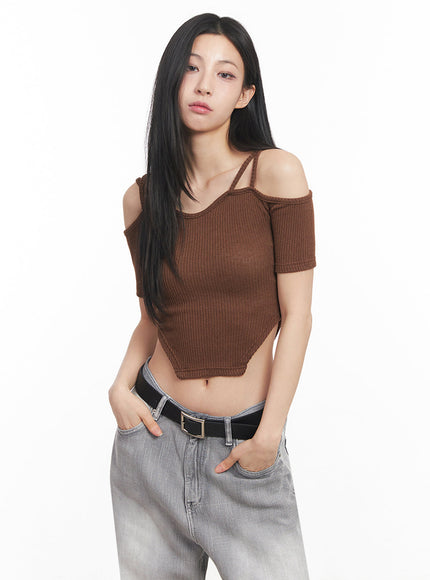 strappy-off-shoulder-crop-top-iy516 / Brown