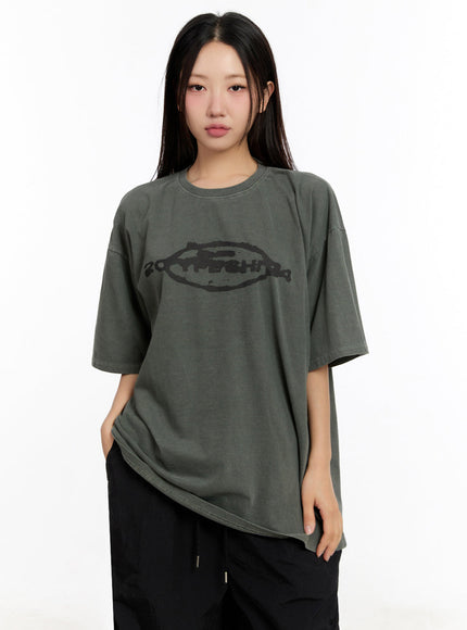 oversized-washed-graphic-tee-iu509 / Dark green