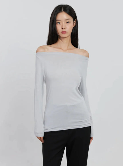 basic-off-shoulder-long-tee-in507 / Gray