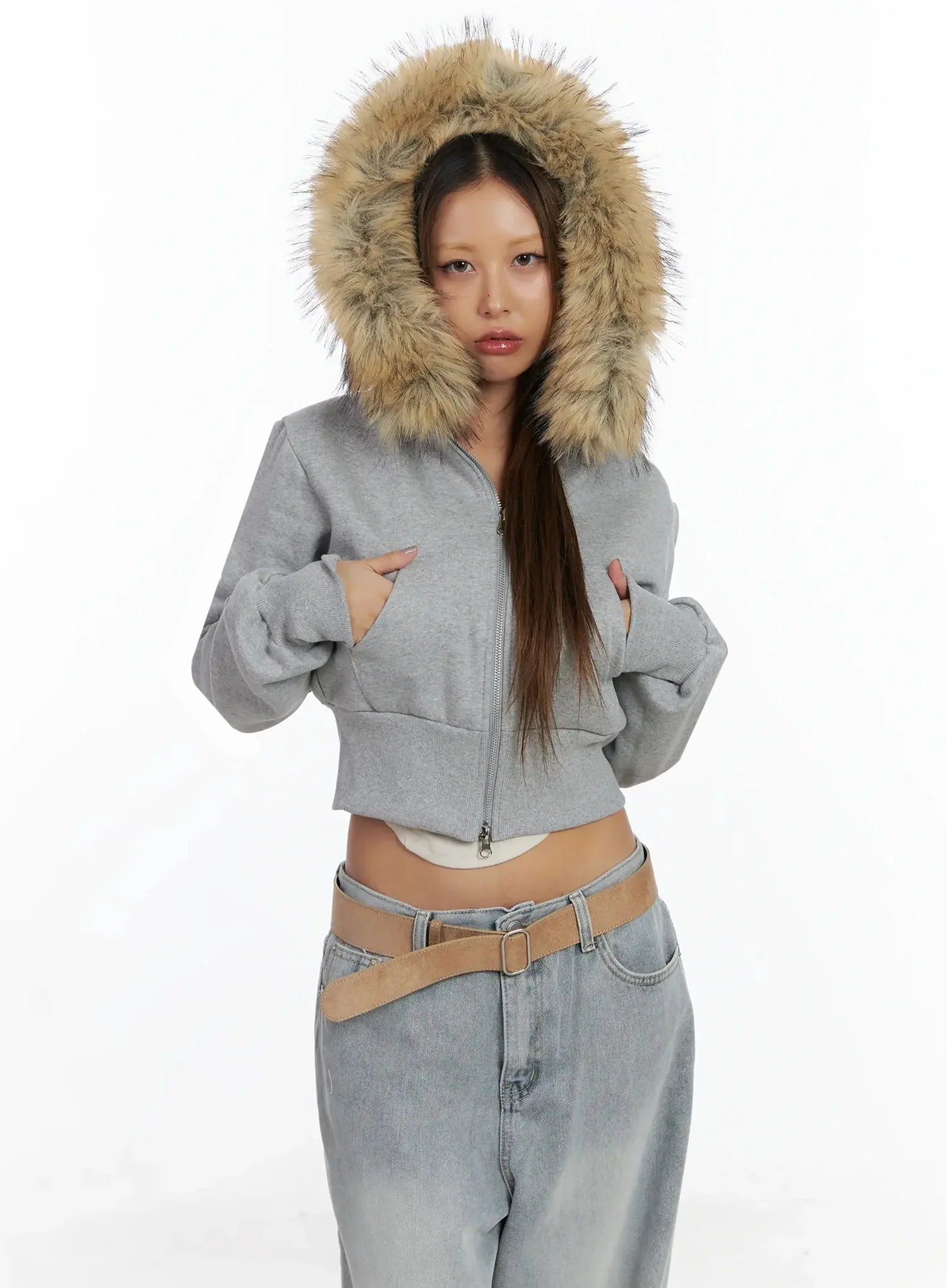 faux-fur-cropped-zip-up-hoodie-in528 / Gray