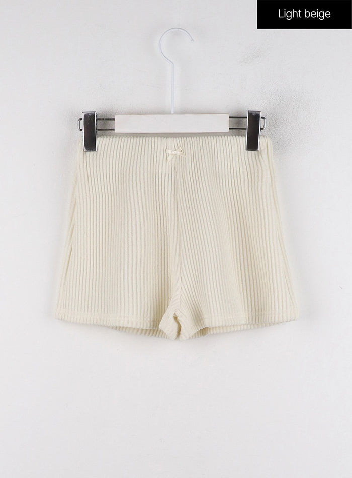 mid-elastic-ribbon-band-corduroy-shorts-id313 / Light beige