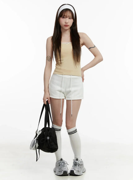 lace-trim-cropped-tank-top-id525 / Yellow