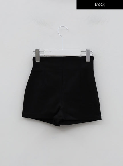 Line High Waist Half Pants IU26