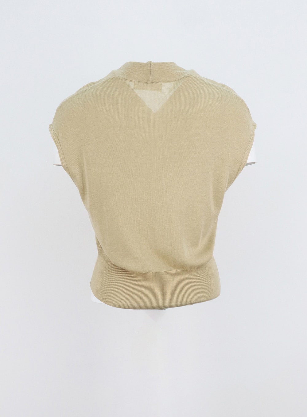 mesh-knit-sleeveless-top-iy331