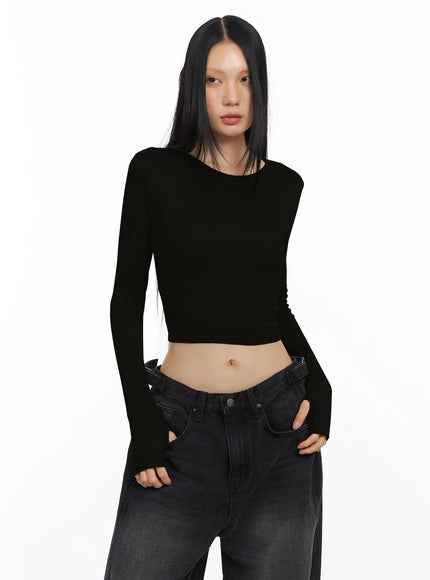 ribbed-long-sleeve-crop-top-co517 / Black