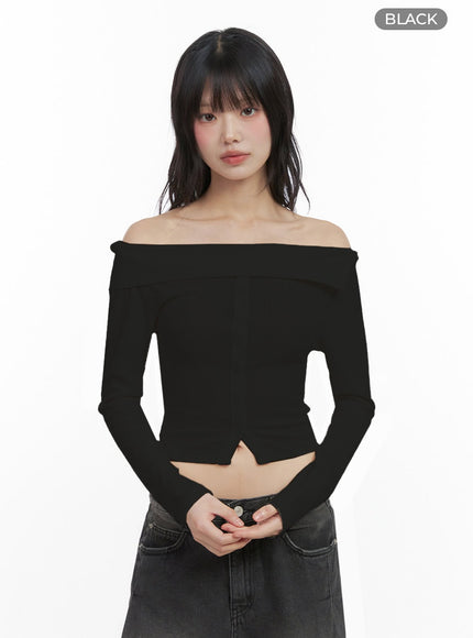 off-shoulder-buttoned-crop-cardigan-io430 / Black