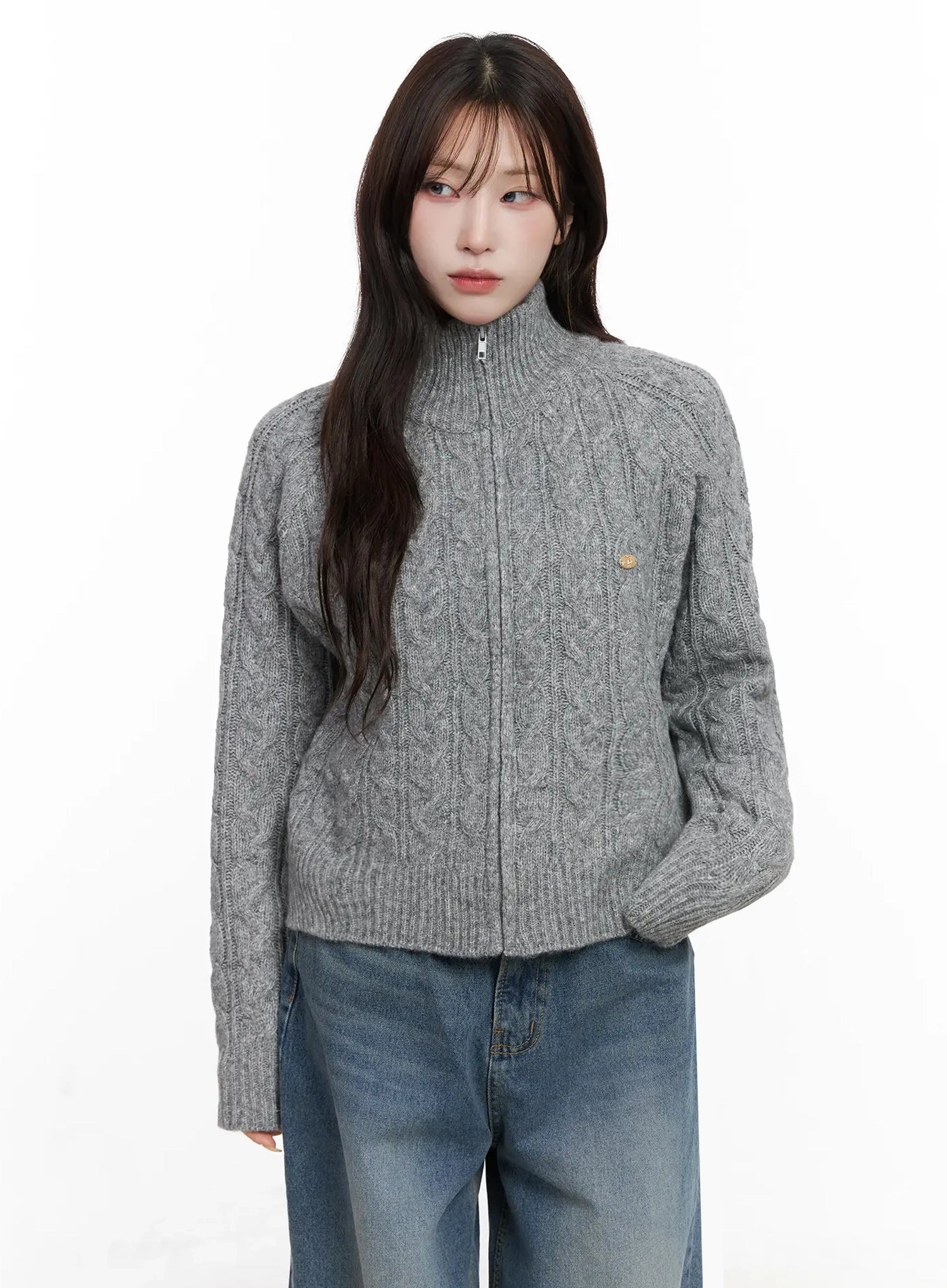 cable-knit-zip-up-jacket-in525 / Gray