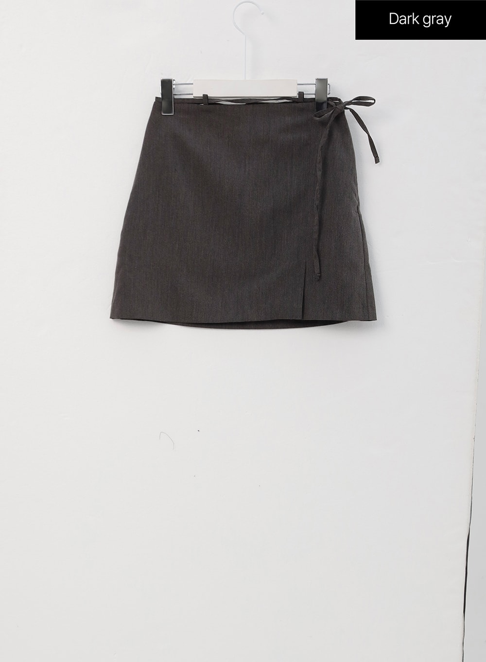 waist-strap-mini-skirt-is327 / Dark gray