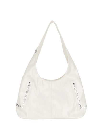 glossy-faux-leather-studded-shoulder-bag-cm520 / White