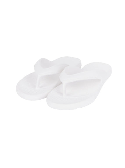 classic-beach-slippers-iy519