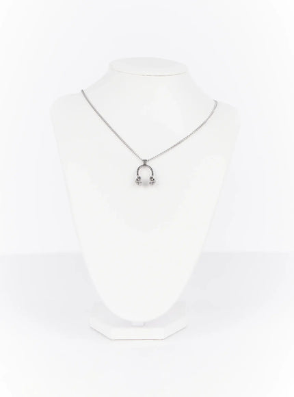 headphone-pendant-chain-necklace-id502