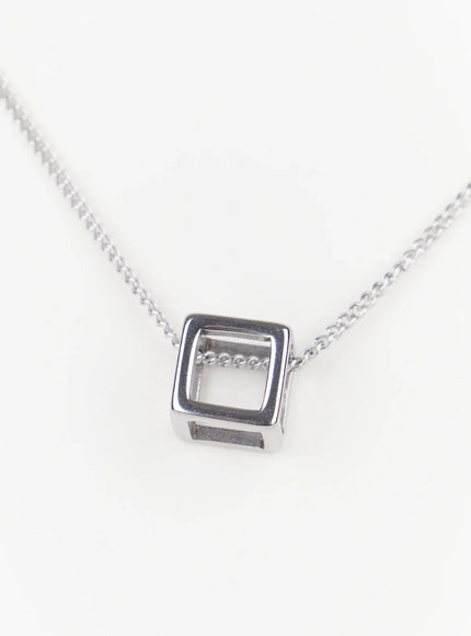 square-frame-necklace-id502