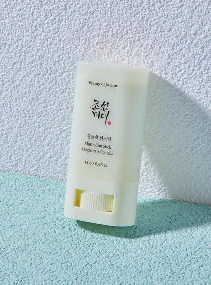 [Beauty of Joseon] Matte Sun Stick : Mugwort + Camelia