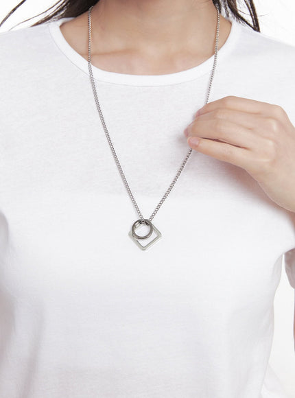 isadora-necklace-iy530 / Silver