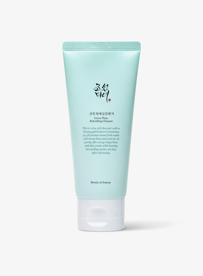 Green Plum Refreshing Cleanser (100ml)