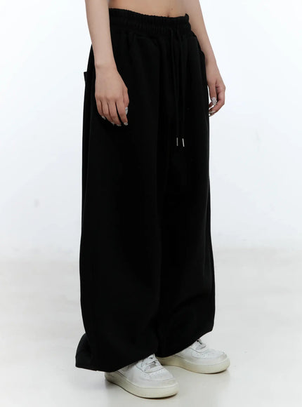 Wide-Leg Relaxed-Fit Track Pants CL530