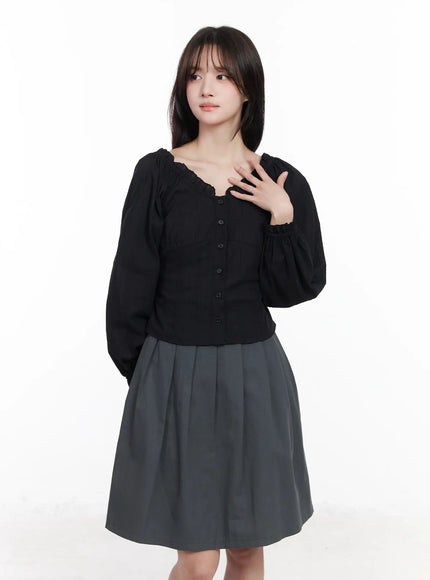 puff-sleeve-button-up-blouse-cm531