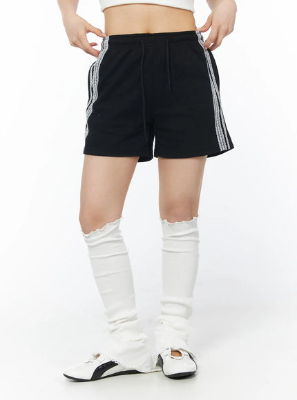 lace-side-stripe-athletic-shorts-cd805
