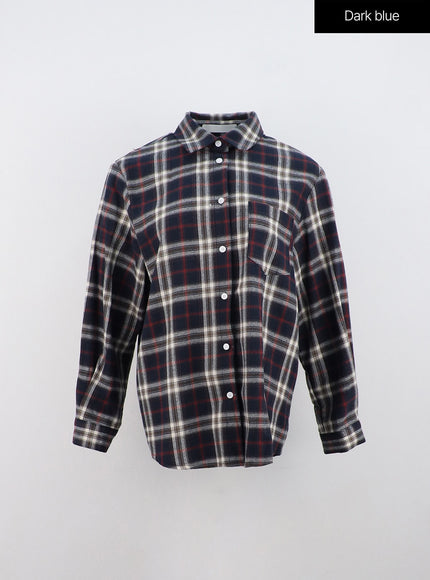 plaid-buttoned-shirt-on320