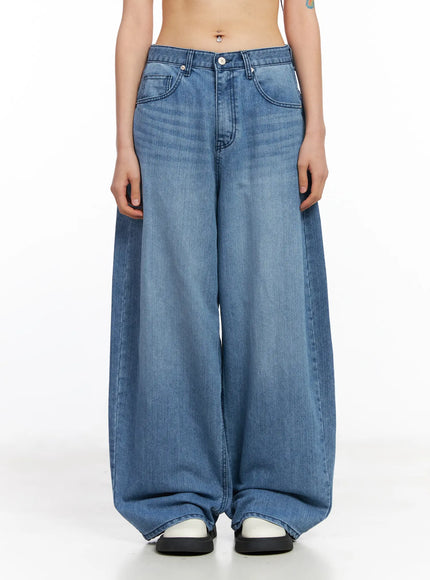 marg-wide-leg-washed-jeans-cf506-1