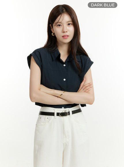 collared-buttoned-sleeveless-shirt-ou428