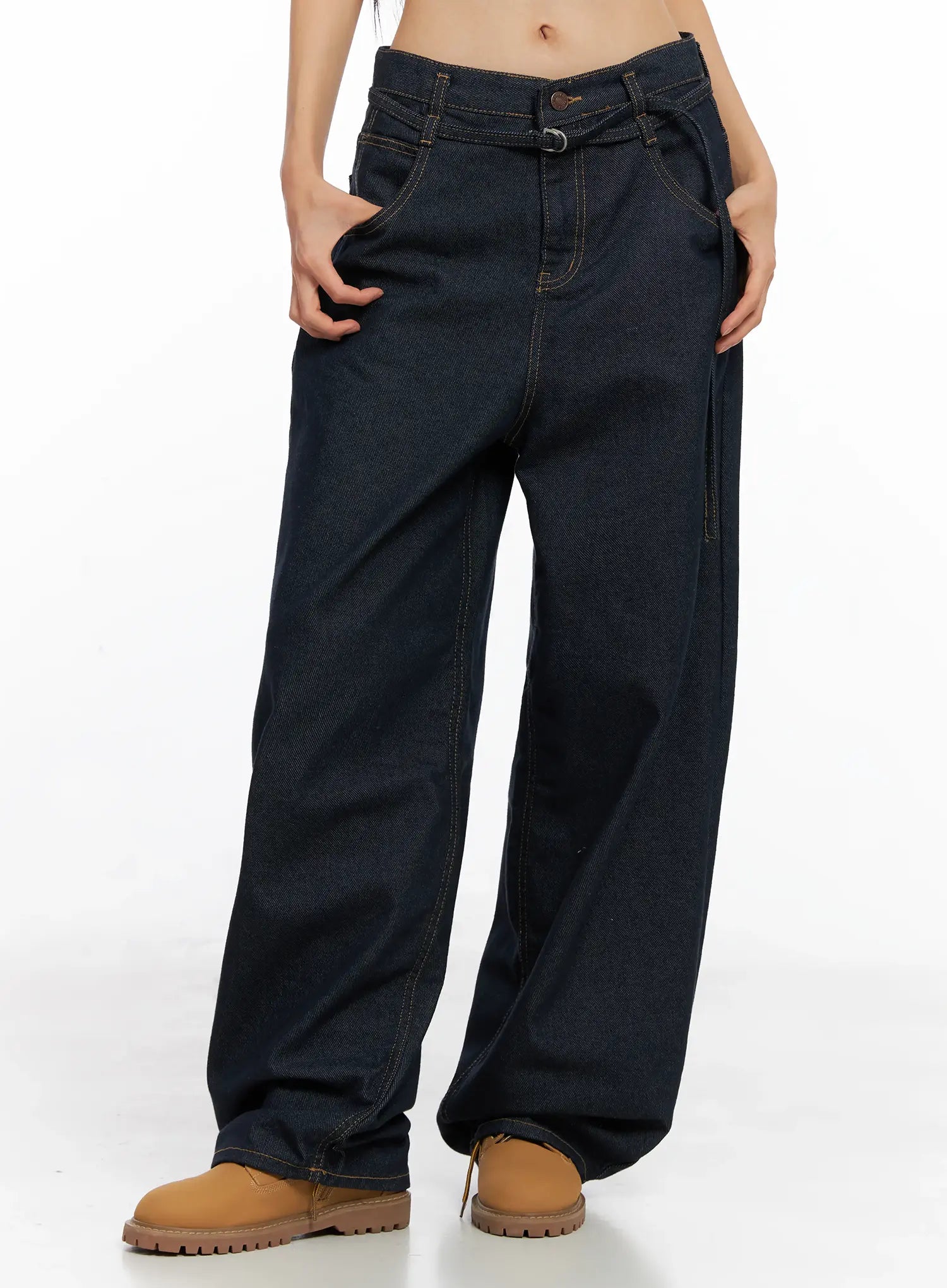 alanna-sun-belt-baggy-jeans-co528