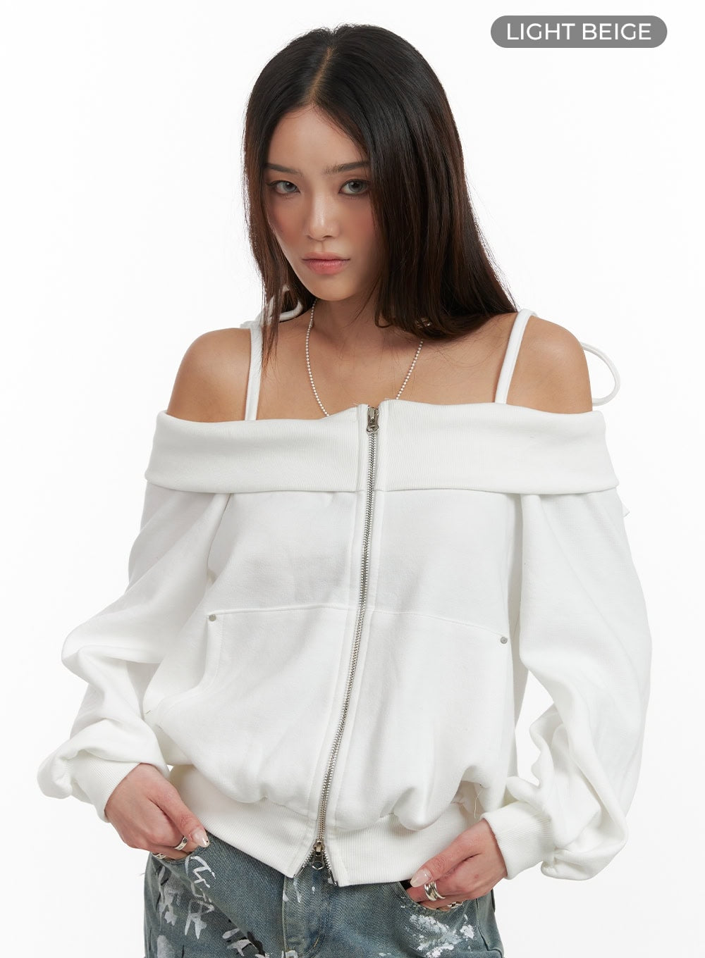 off-shoulder-strap-zip-up-sweatshirt-ca430