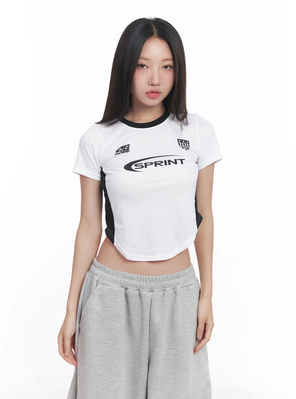 two-tone-graphic-crop-top-cu517