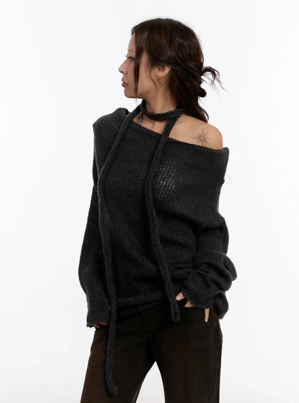 off-shoulder-knit-sweater-with-scarf-cn527 / Dark gray