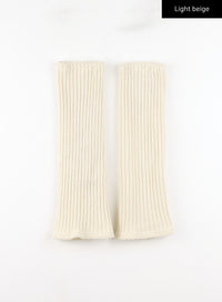 ribbed-knit-leg-warmers-cd304 / Light beige
