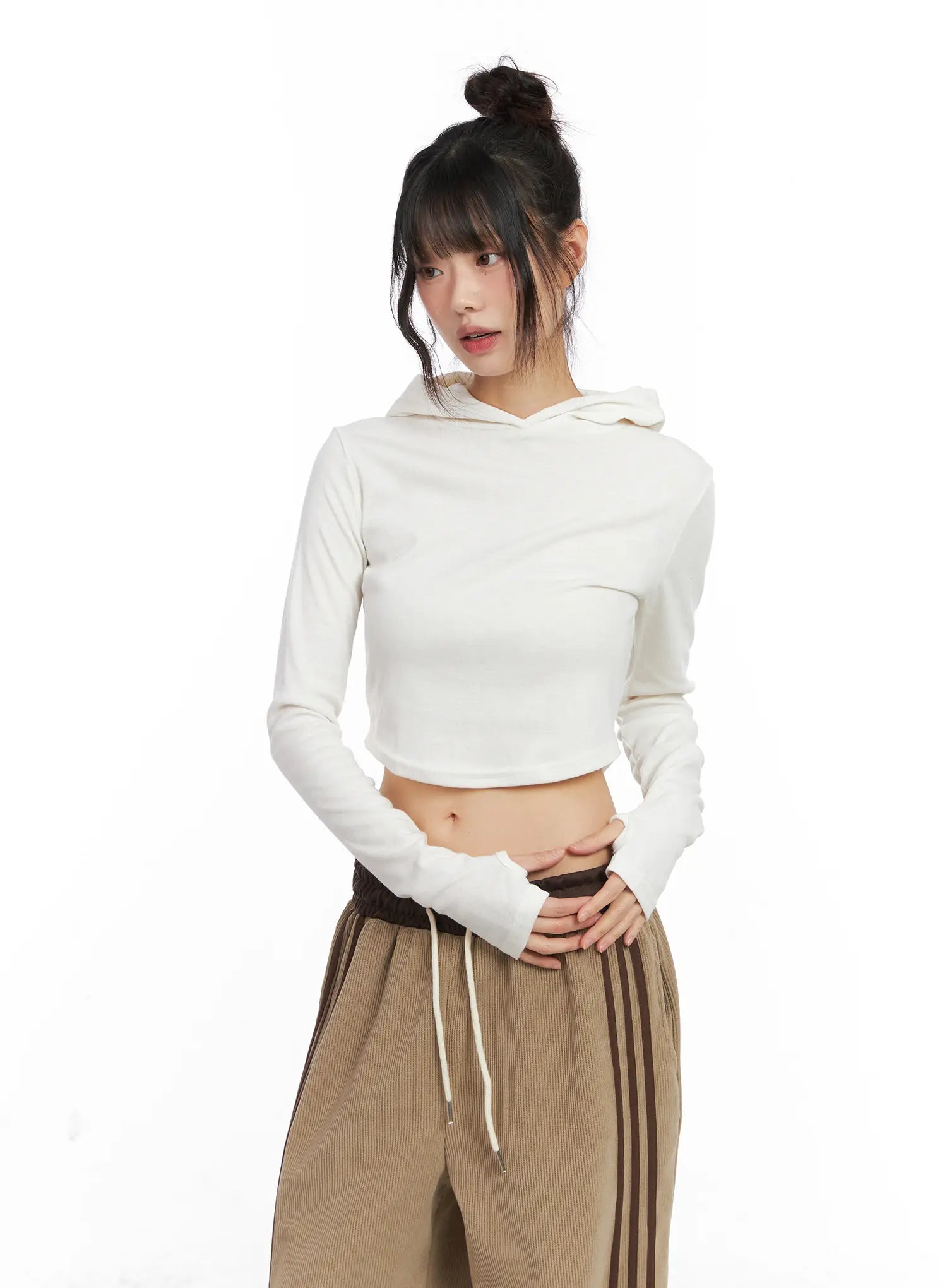 cozy-cropped-fleece-hoodie-cn521