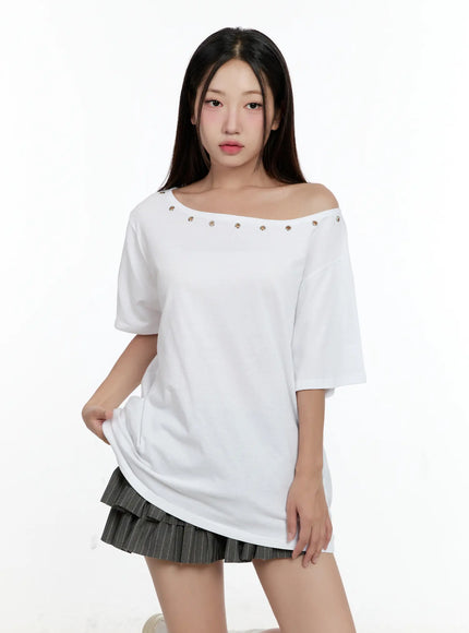 off-shoulder-eyelet-tee-cl531
